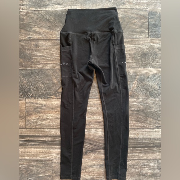 Purusha People Moon Pocket Leggings - Picture 4 of 4